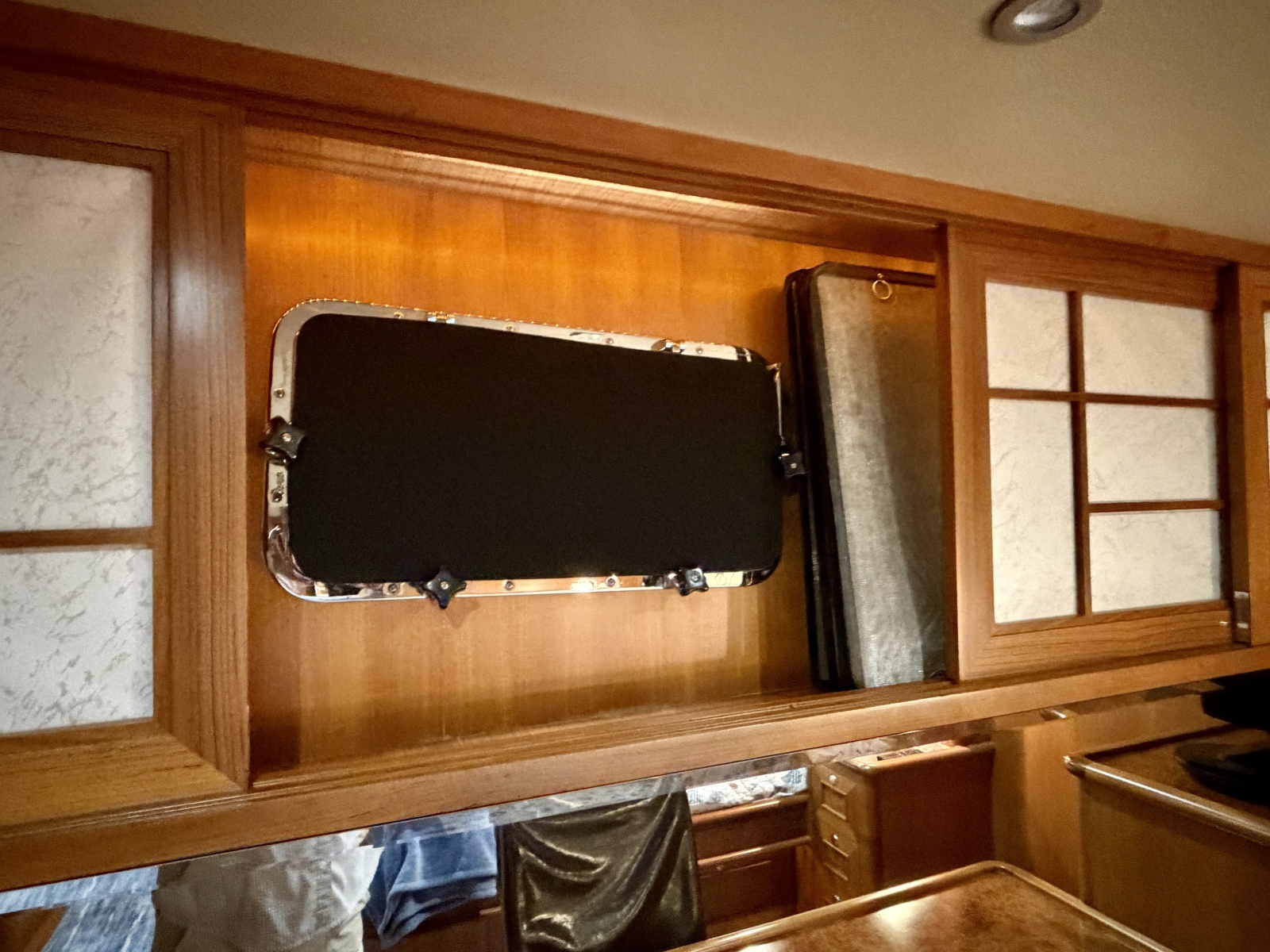 Alaskan 70 OHANA - Master Stateroom