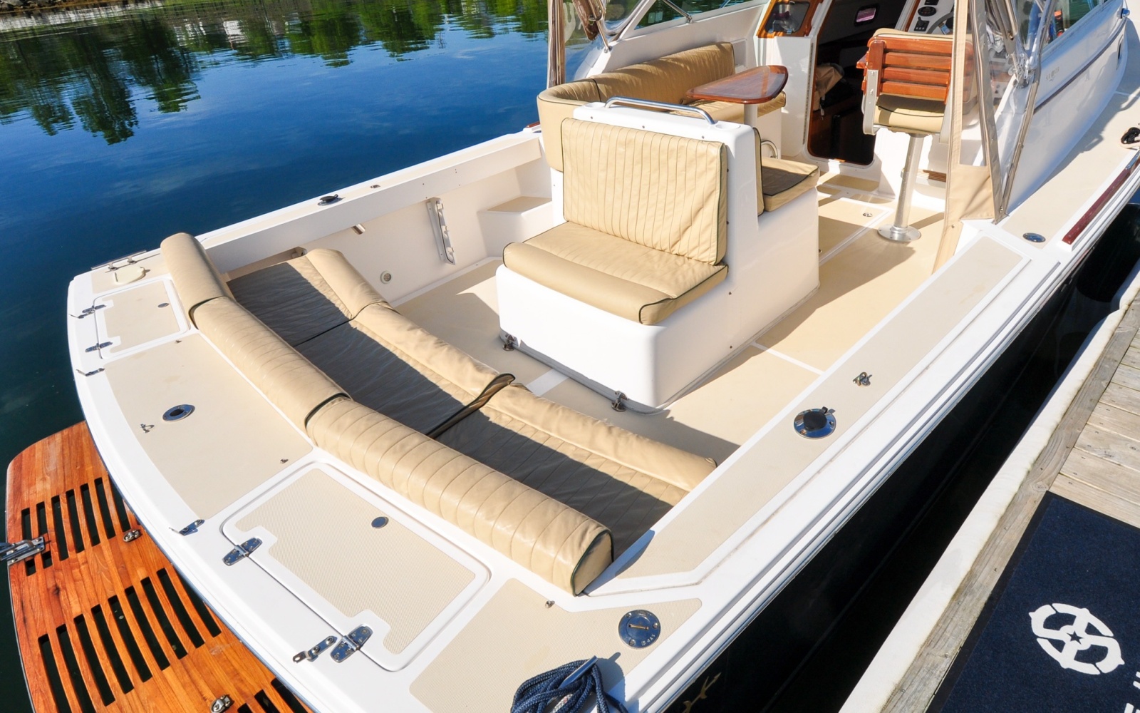 Hunt Surfhunter 29 - Judith Ann