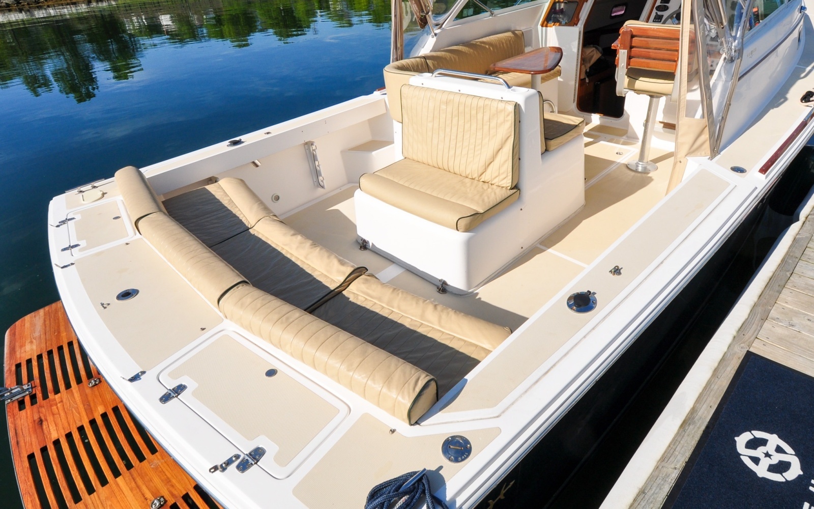 Hunt Surfhunter 29 - Judith Ann
