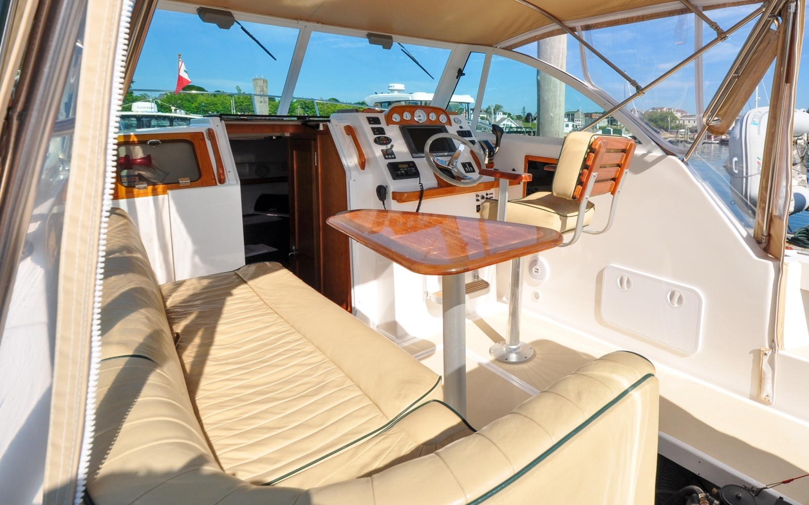 Hunt Surfhunter 29 - Judith Ann