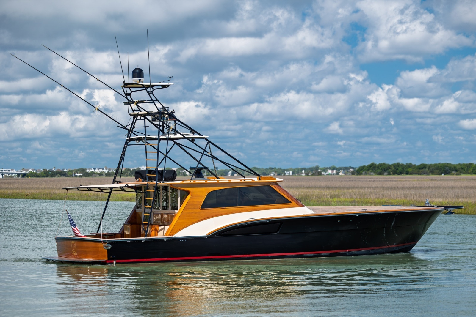 B 58ft Donzi Yacht For Sale