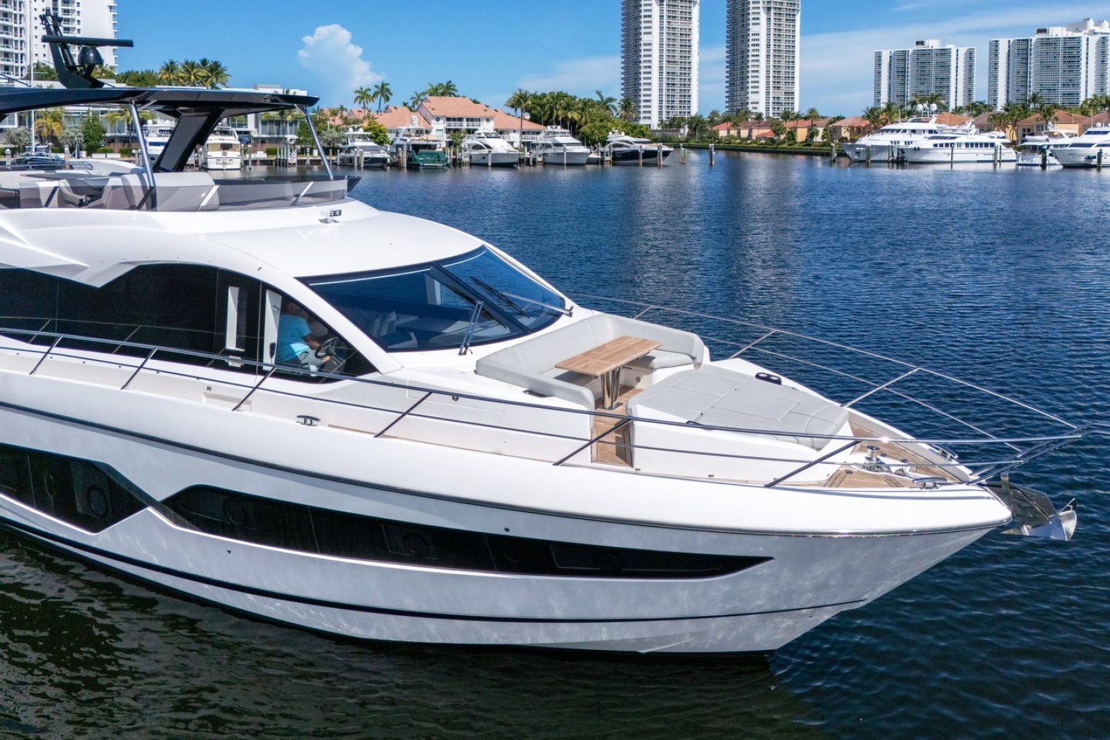 68ft Sunseeker Yacht For Sale