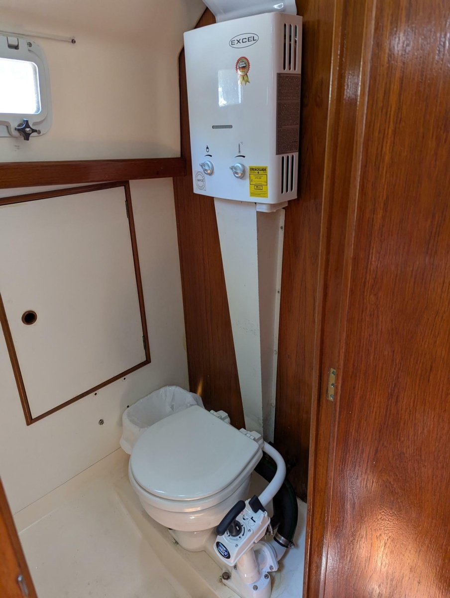 1985 Nonsuch 
