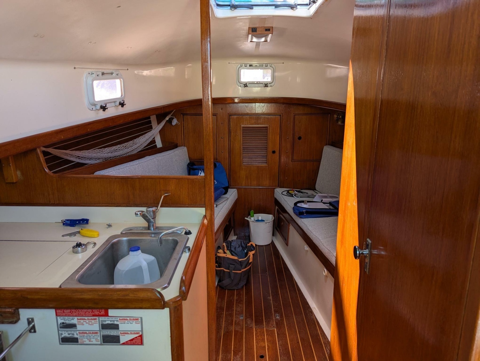 1985 Nonsuch 