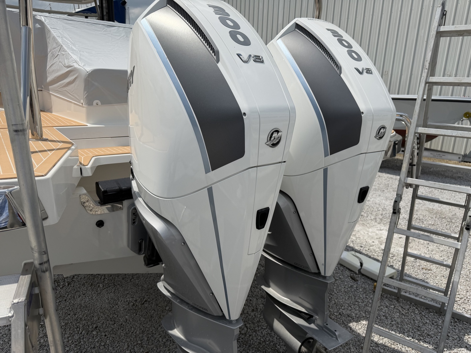 HULL 298 40ft Nimbus Yacht For Sale