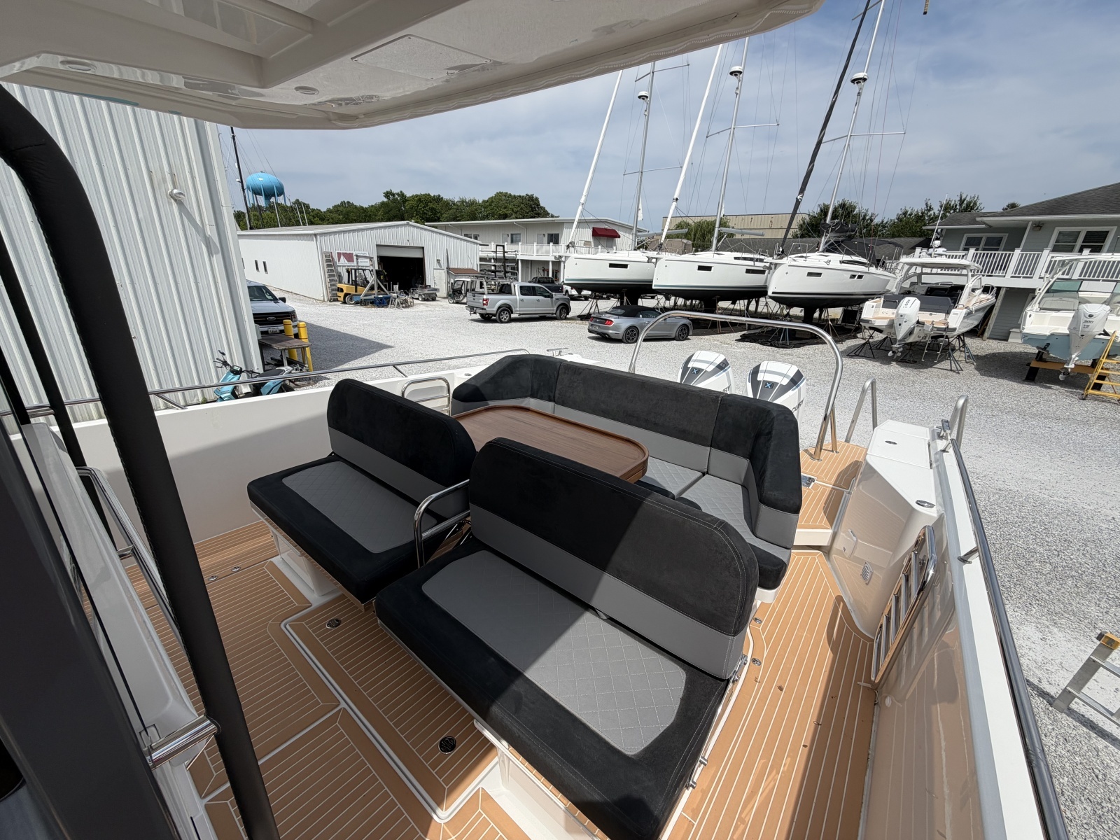 HULL 298 40ft Nimbus Yacht For Sale