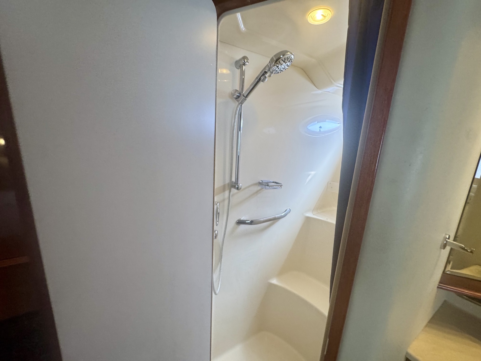 2003 Sea Ray 480 Motor Yacht