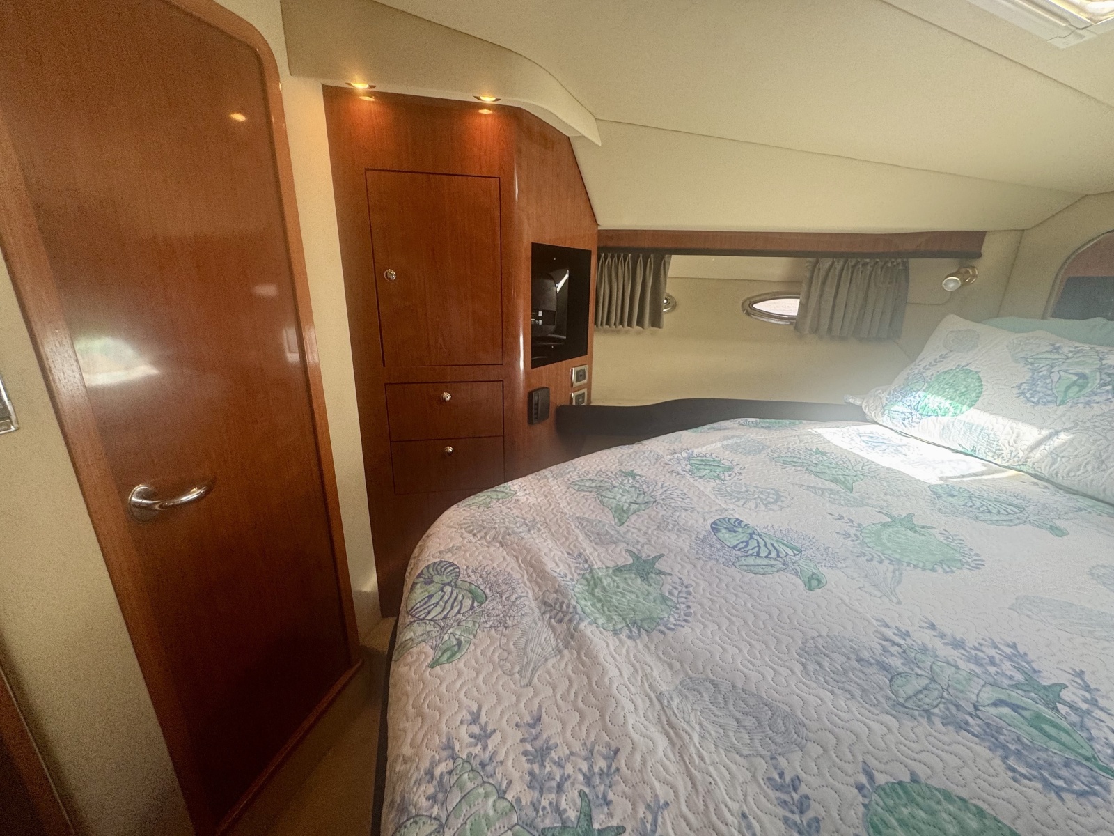2003 Sea Ray 480 Motor Yacht