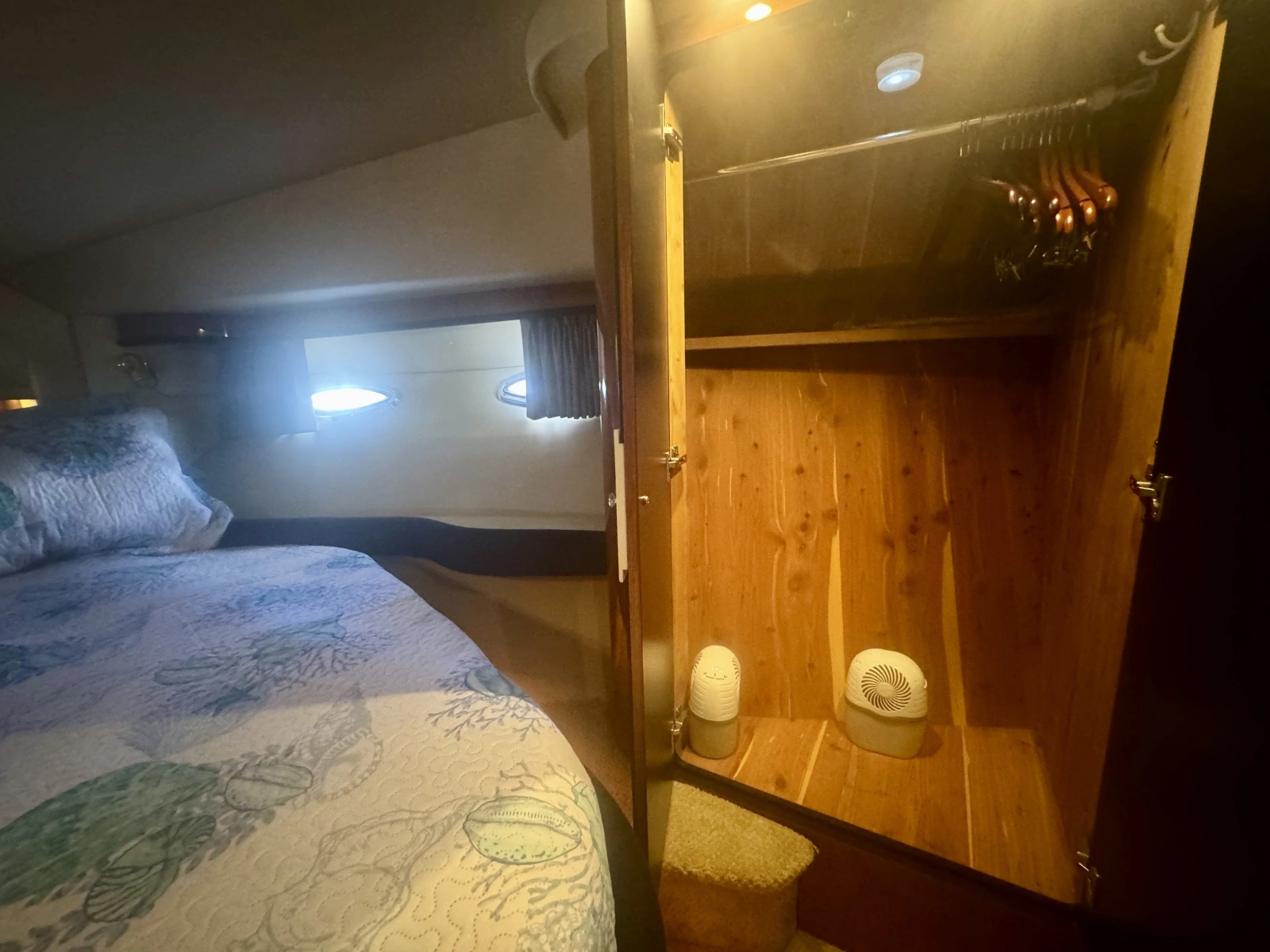 2003 Sea Ray 480 Motor Yacht