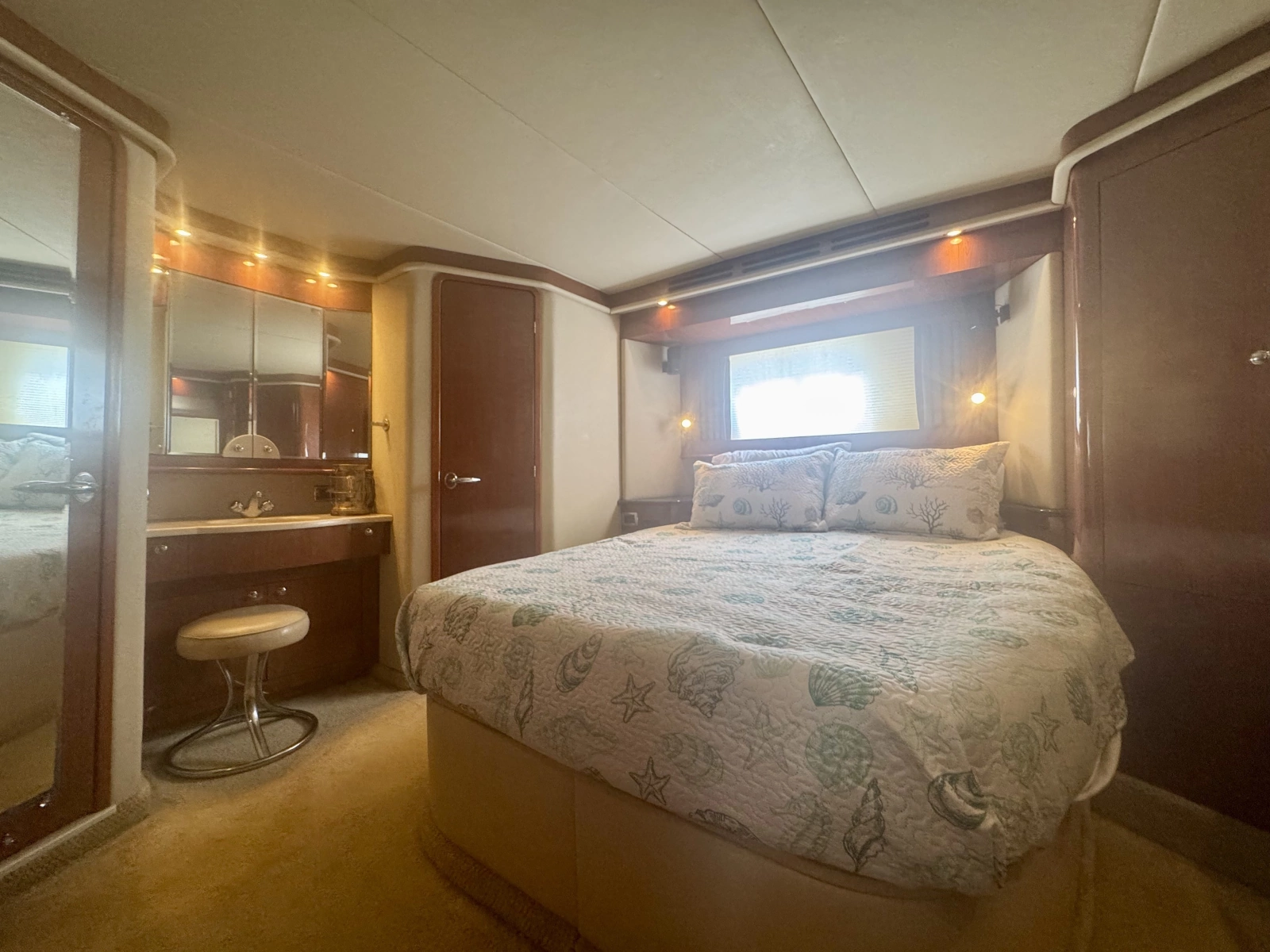 2003 Sea Ray 480 Motor Yacht