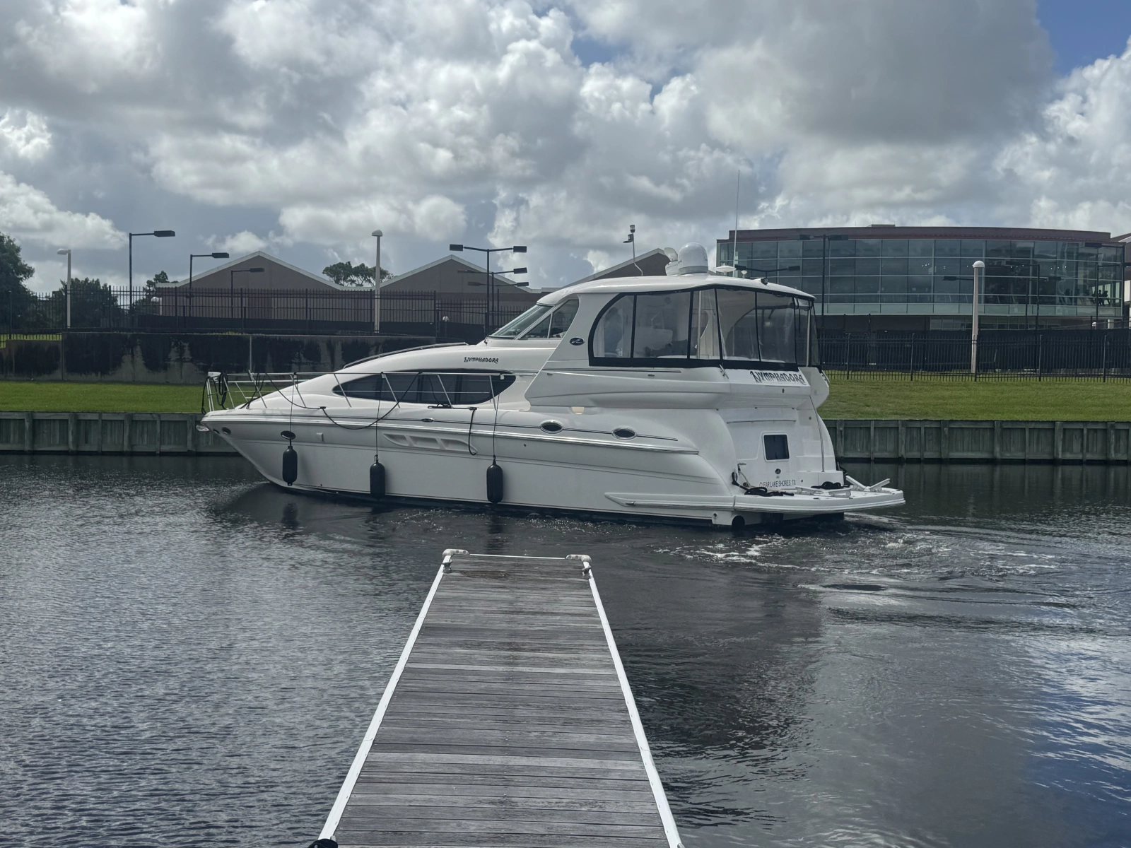 2003 Sea Ray 480 Motor Yacht
