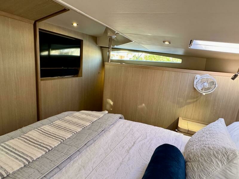ROOSTERFISH 44ft Aquila Yacht For Sale