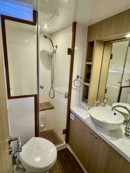 ROOSTERFISH 44ft Aquila Yacht For Sale