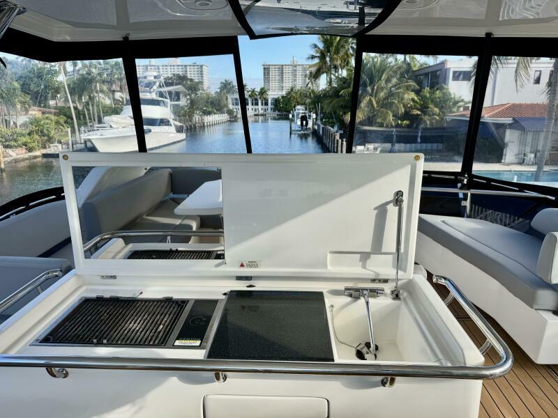 2022 Aquila Power Catamaran