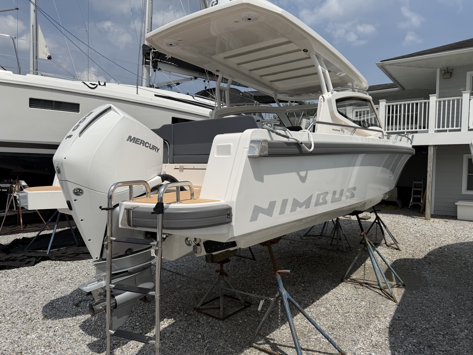 W9 327 30ft Nimbus Yacht For Sale