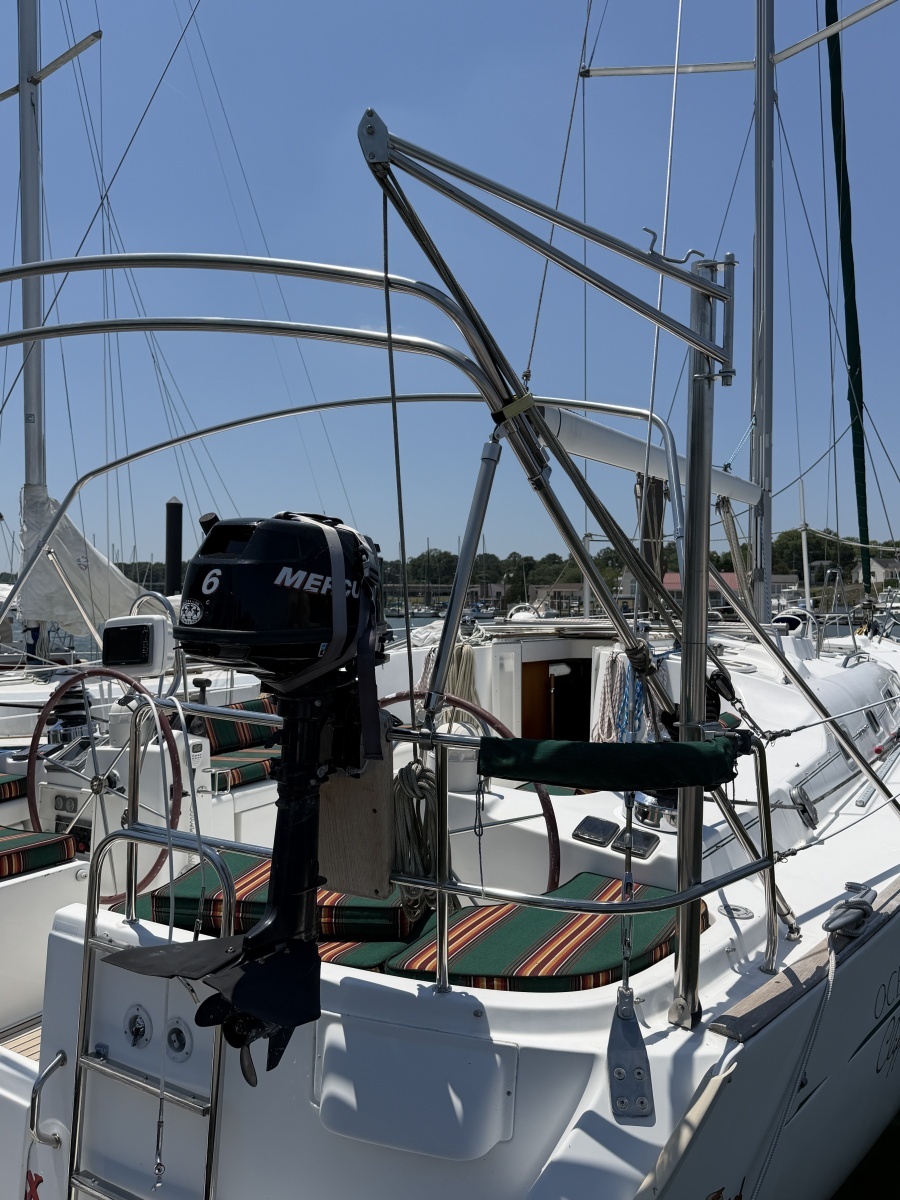 Brer Fox 47ft Beneteau Yacht For Sale