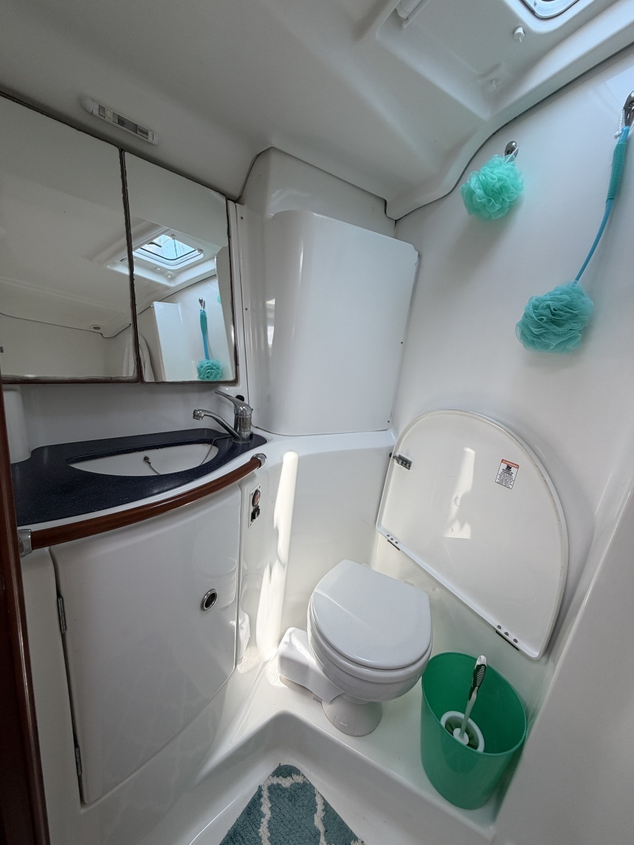 Brer Fox 47ft Beneteau Yacht For Sale