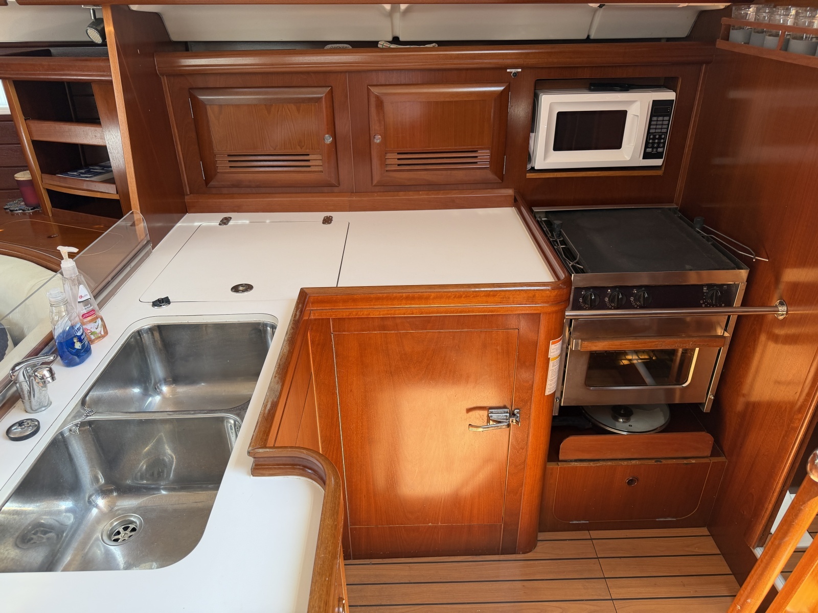 Brer Fox 47ft Beneteau Yacht For Sale