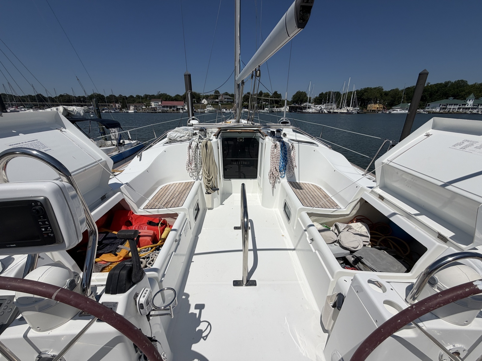 Brer Fox 47ft Beneteau Yacht For Sale