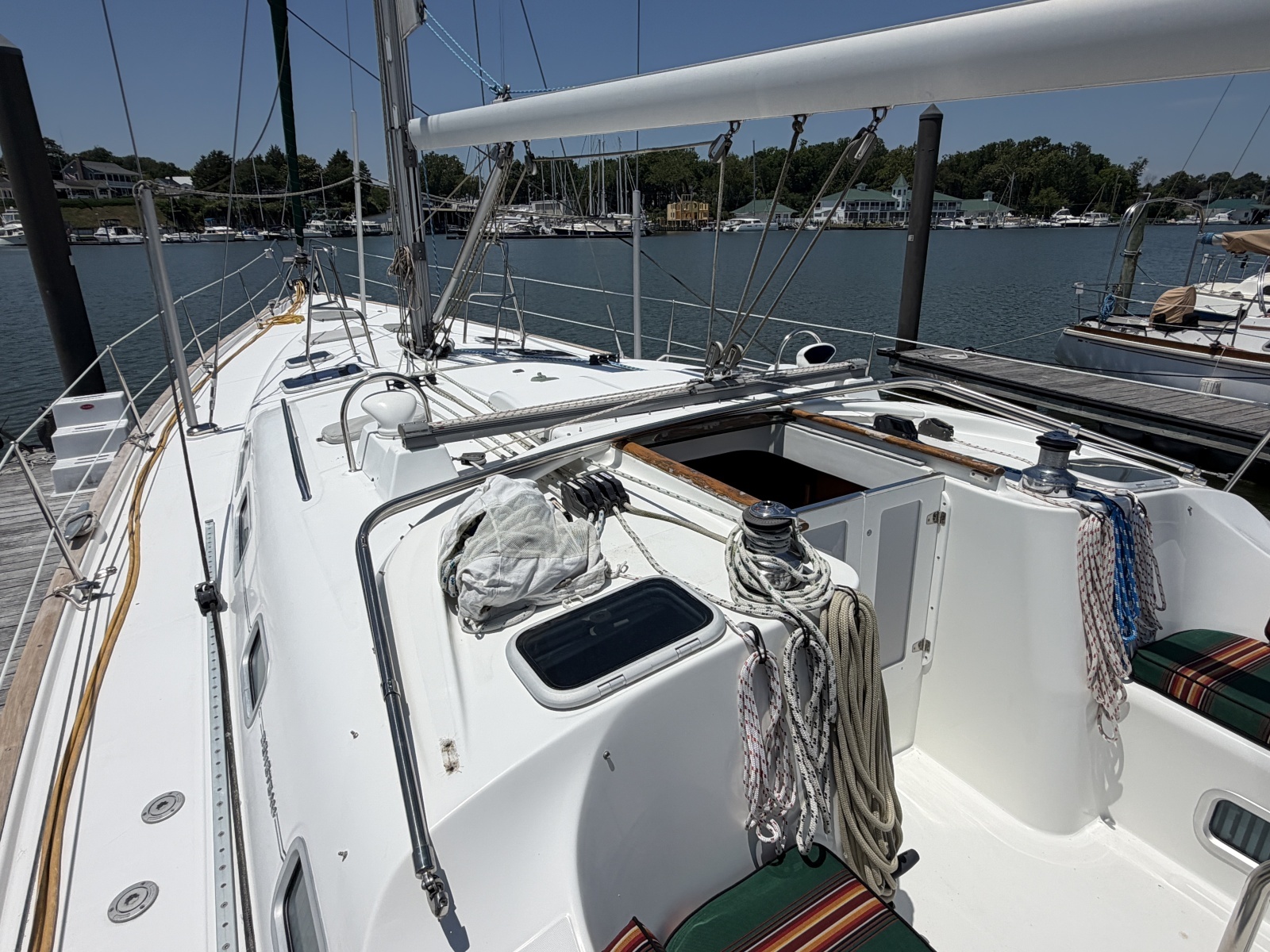 Brer Fox 47ft Beneteau Yacht For Sale