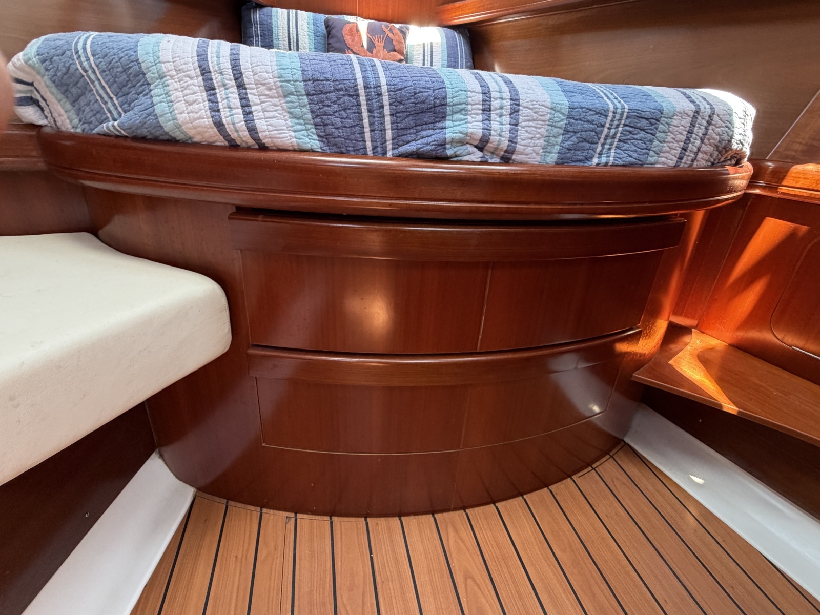 Brer Fox 47ft Beneteau Yacht For Sale