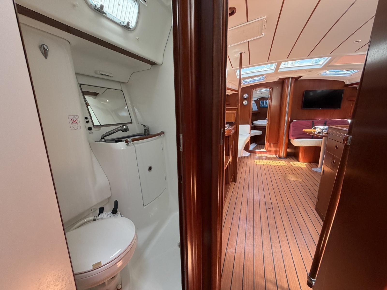 Brer Fox 47ft Beneteau Yacht For Sale