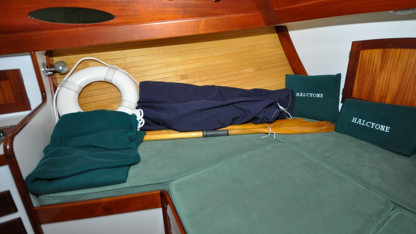 2002 Lyman-Morse Monhegan 30 - Halcyone 