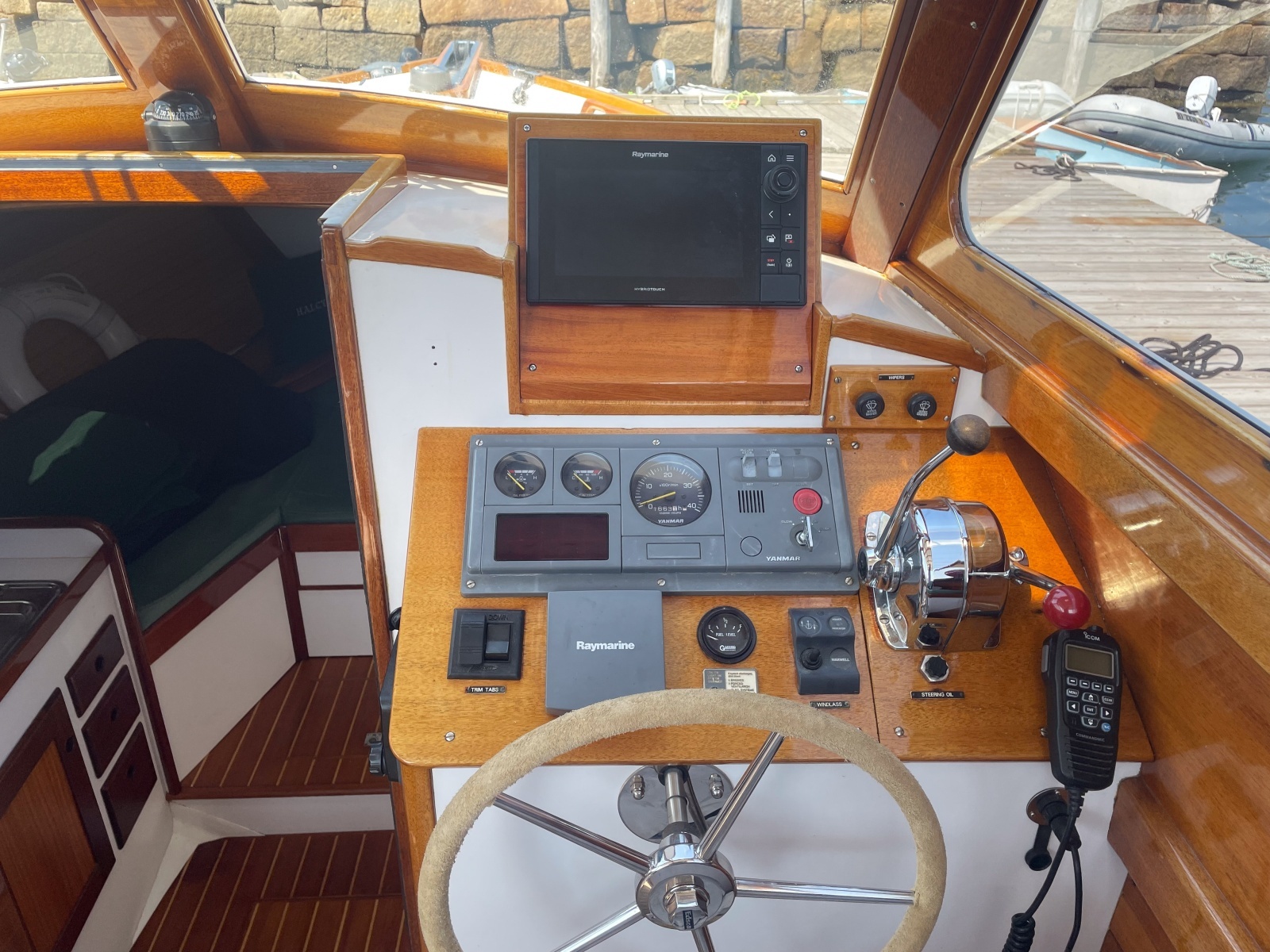 2002 Lyman-Morse Monhegan 30 - Halcyone 