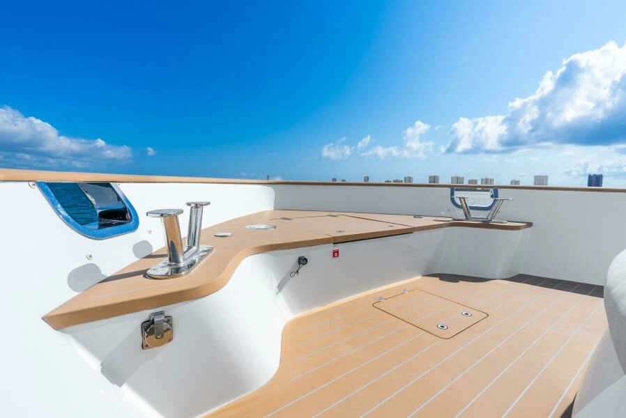LADY SADIE 90ft Van der Valk Yacht For Sale