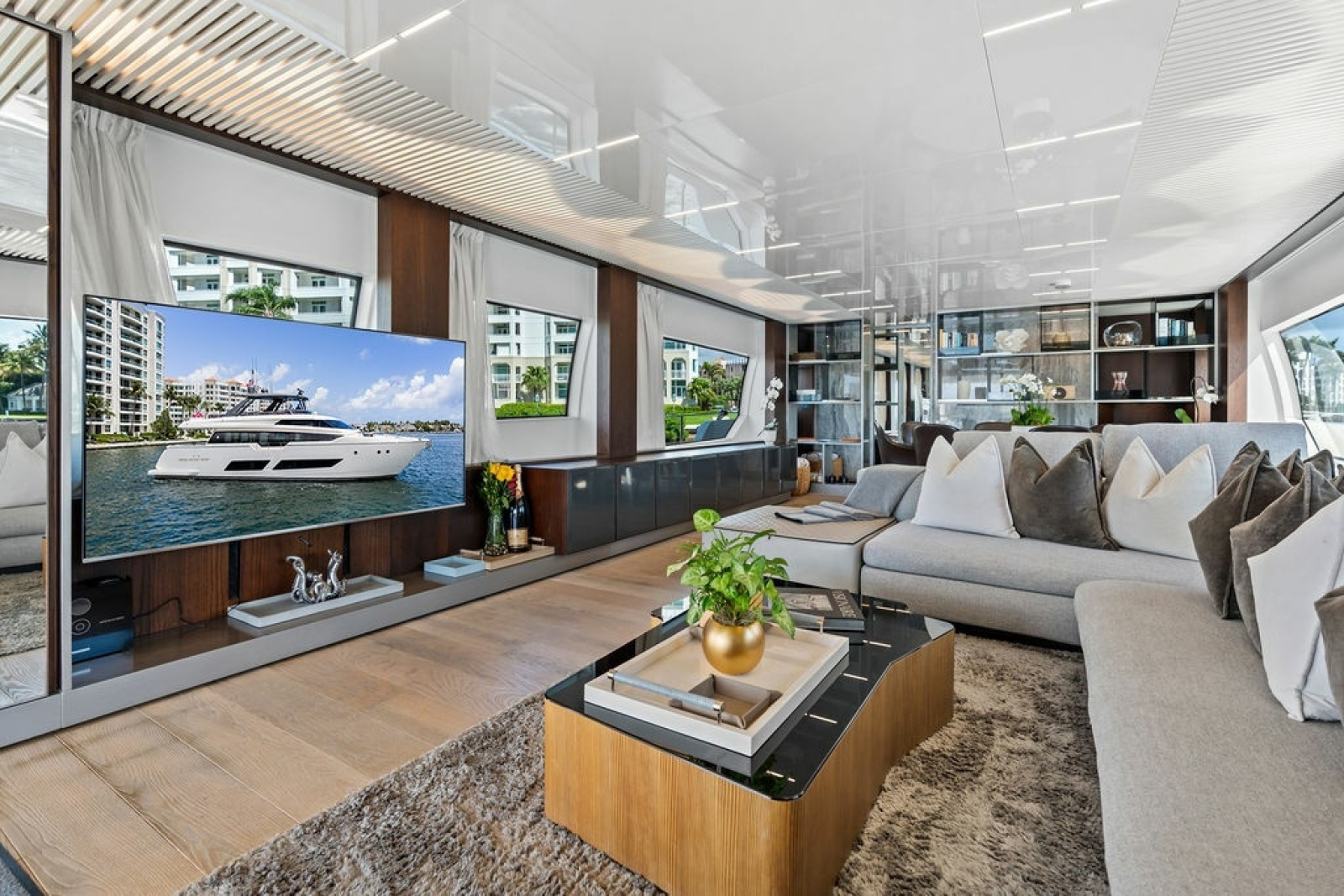2018 Ferretti Yachts 850 Motoryacht