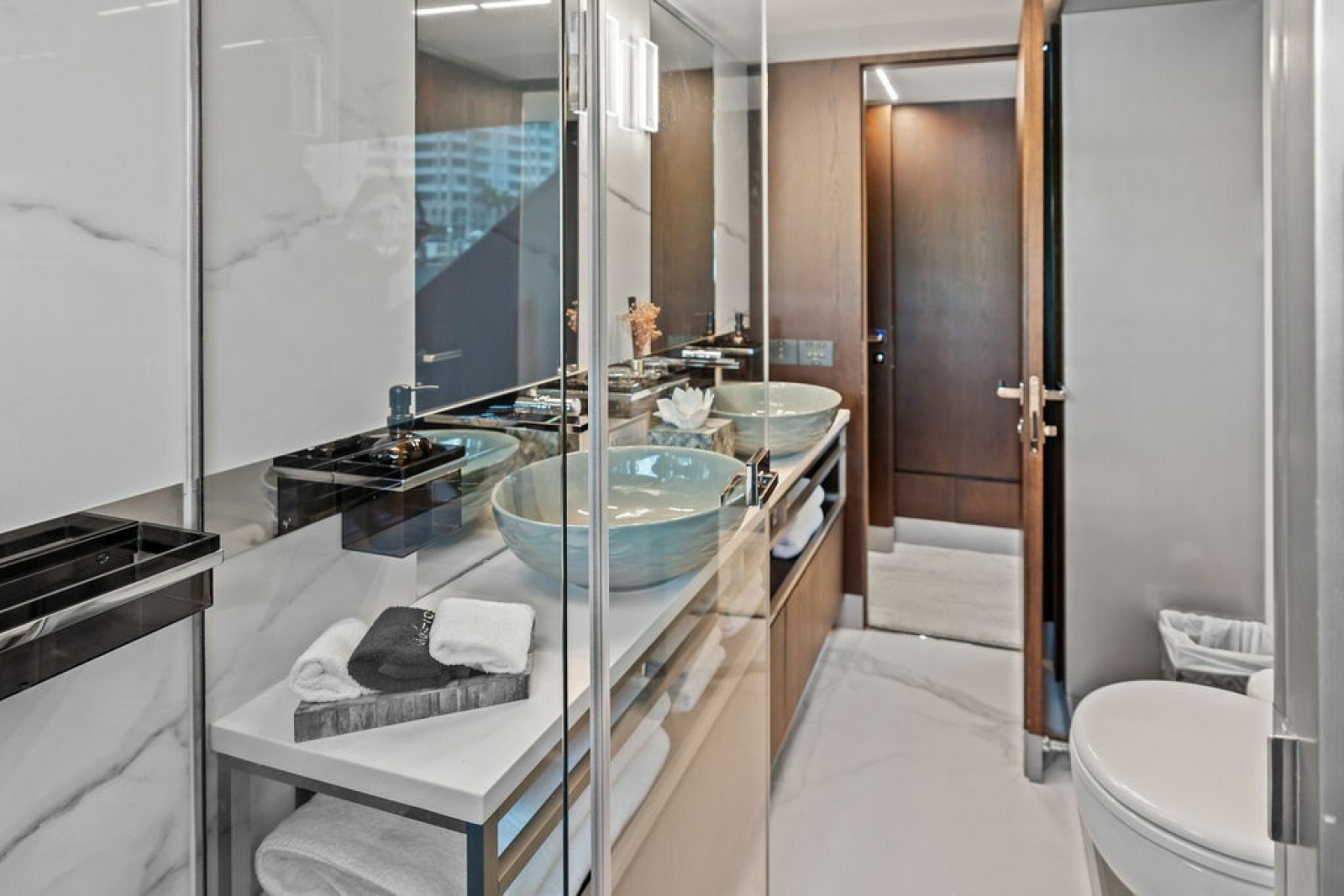 2018 Ferretti Yachts 850 Motoryacht