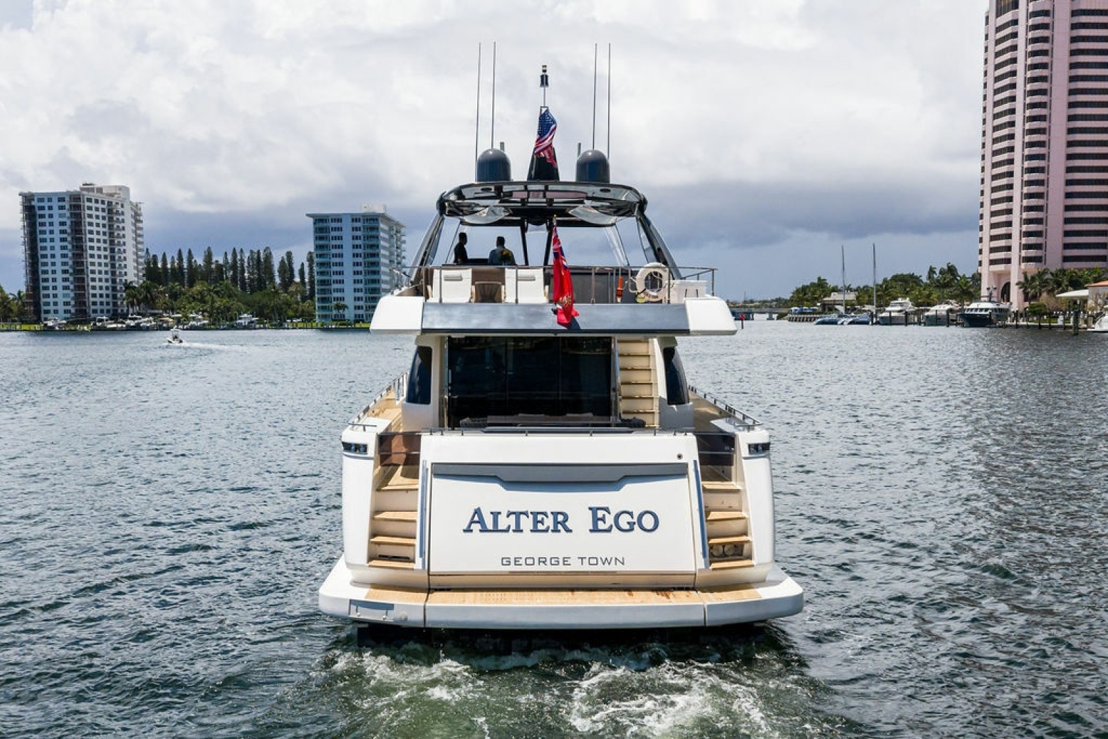 2018 Ferretti Yachts 850 Motoryacht
