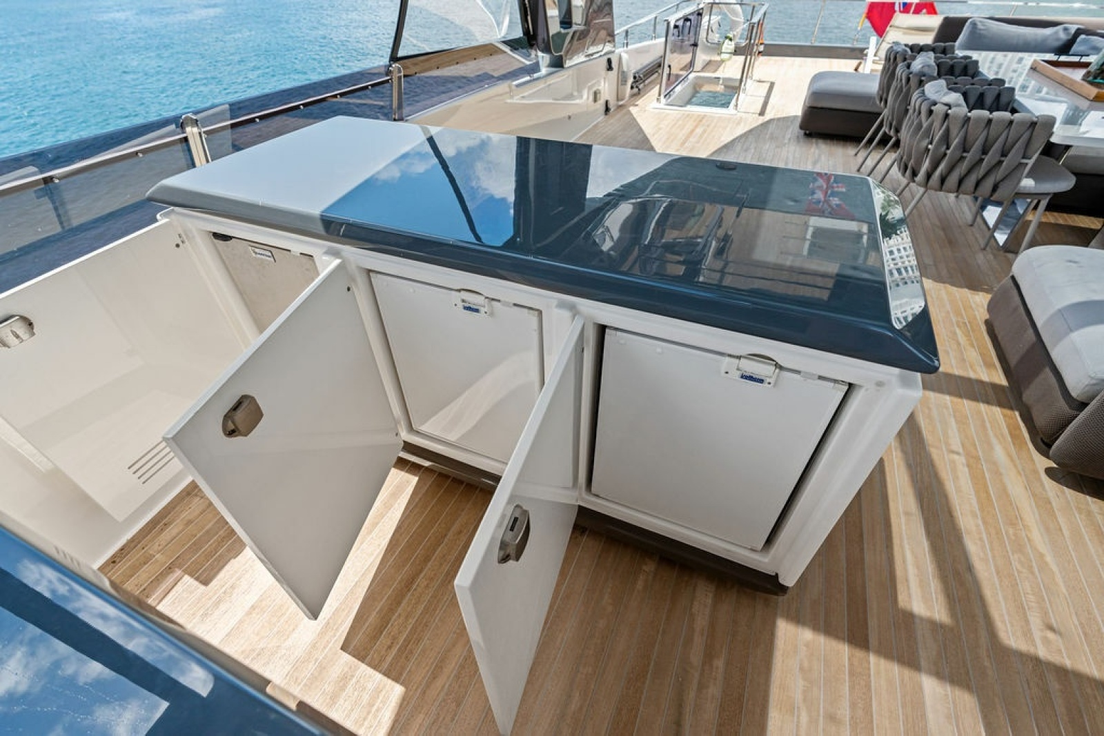 2018 Ferretti Yachts 850 Motoryacht