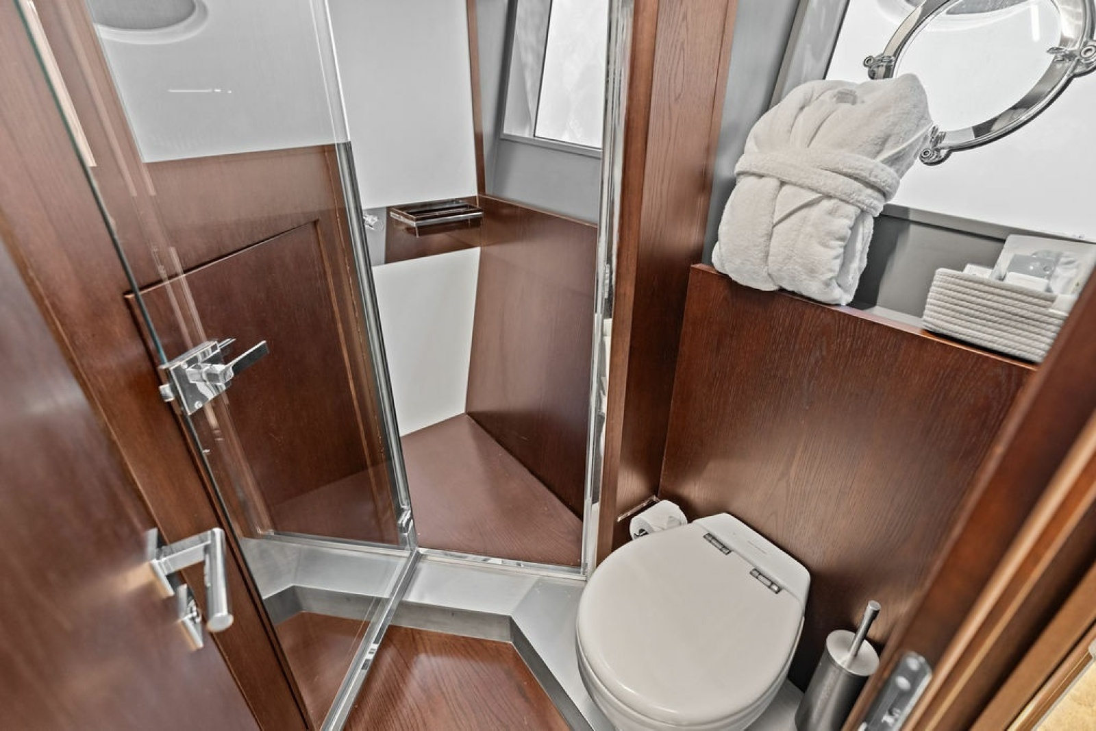 2018 Ferretti Yachts 850 Motoryacht