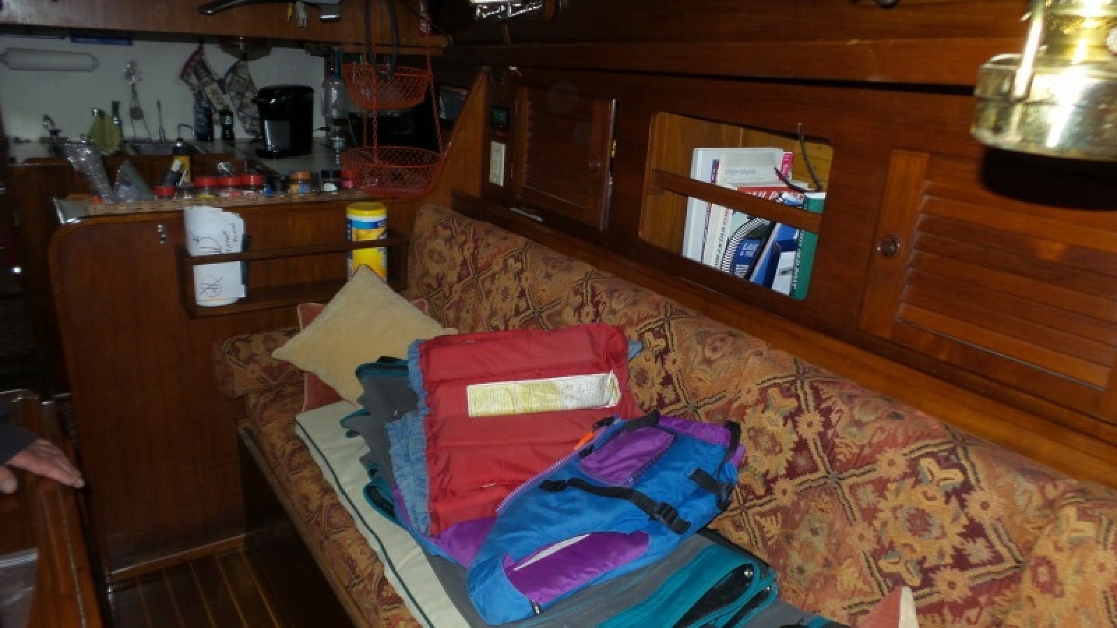 1981 Pearson 424 Ketch