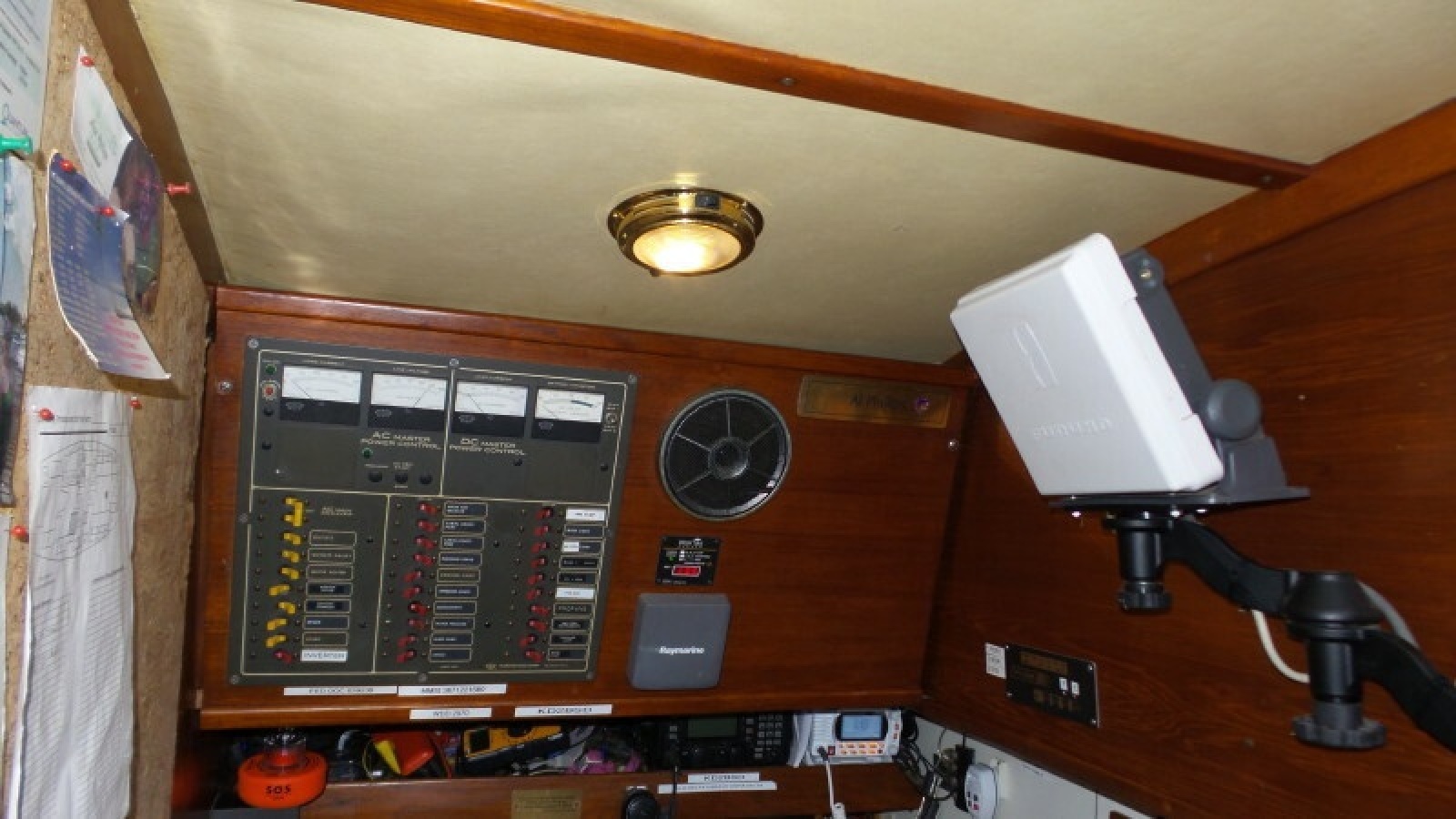 1981 Pearson 424 Ketch