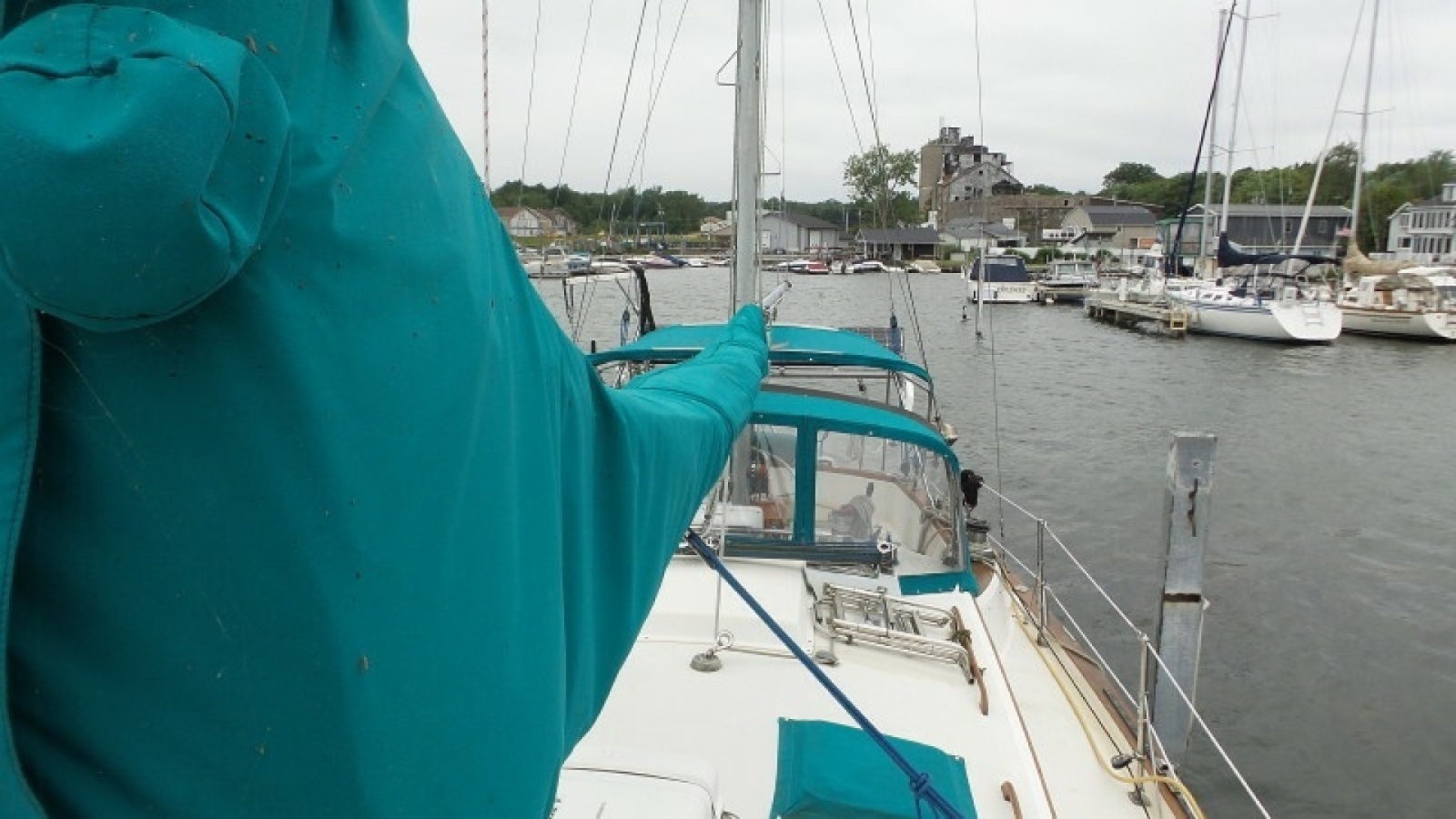 1981 Pearson 424 Ketch
