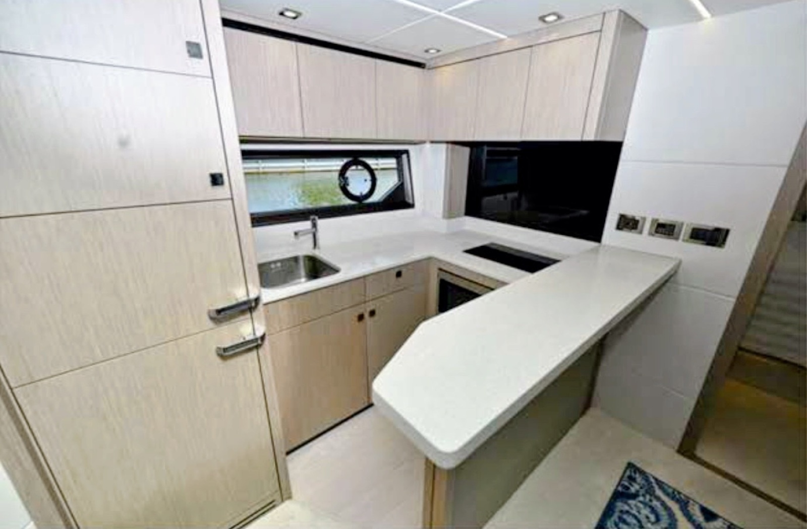 2019 Sunseeker 50 Predator