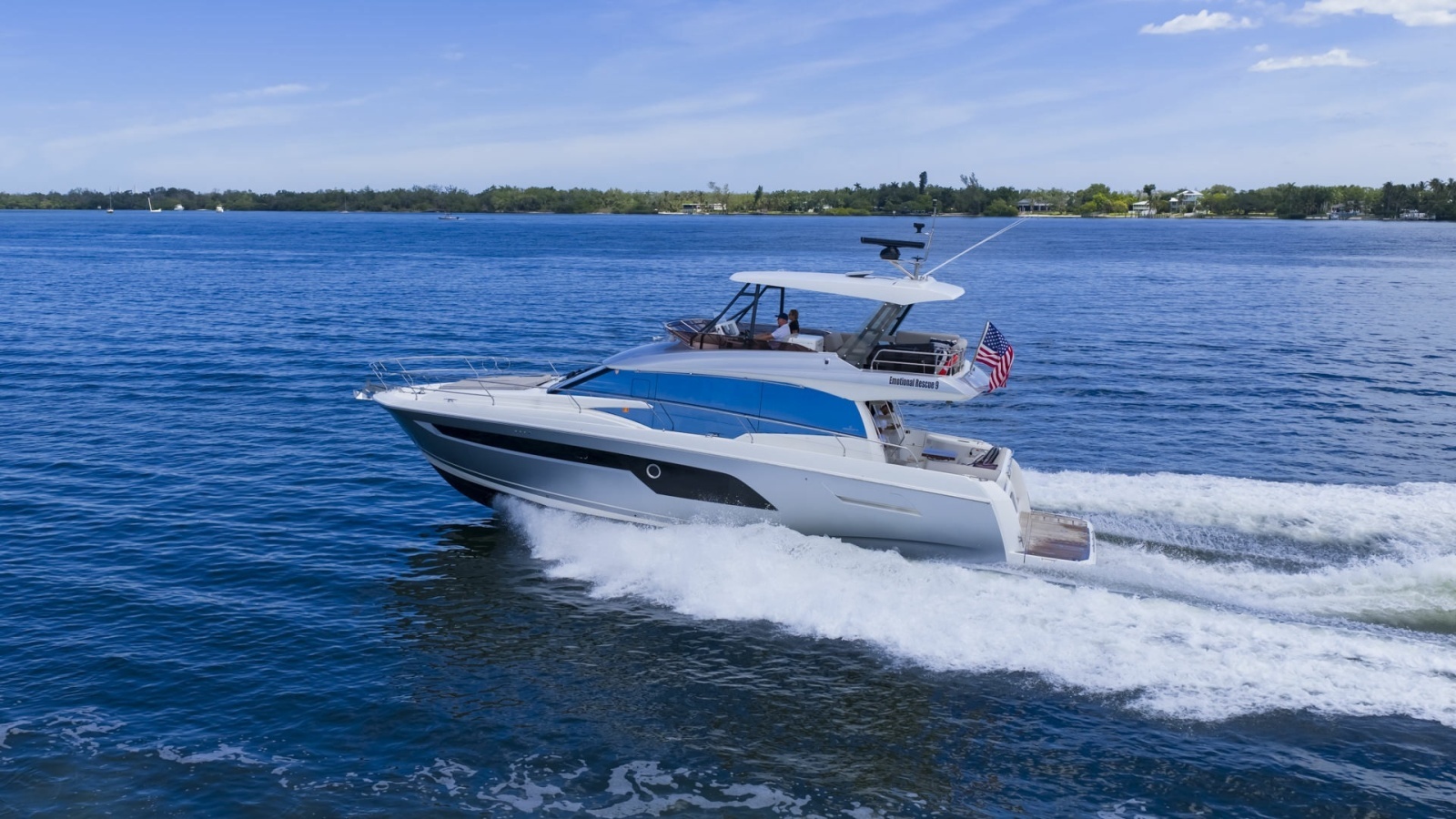 2022 Prestige 52 Fly