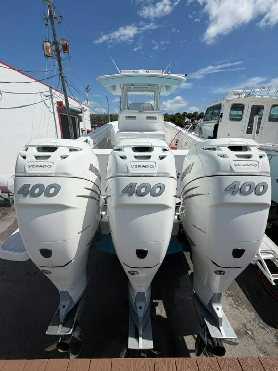 2020 Intrepid 375 NOMAD