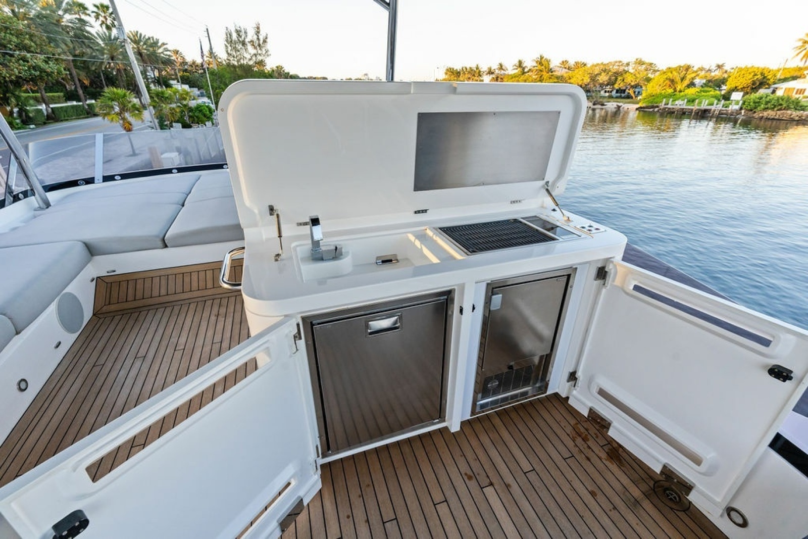 2021 Sunseeker Manhattan 68