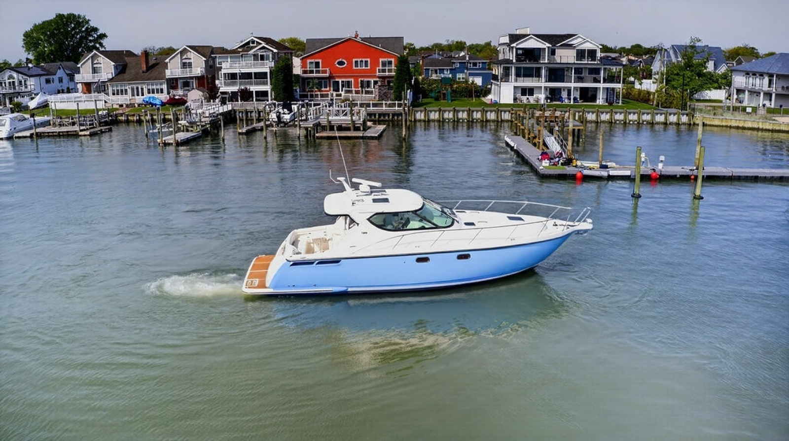 2006 Tiara Yachts 4300 Sovran