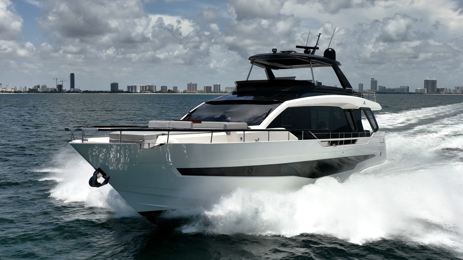 2023 Astondoa AS8