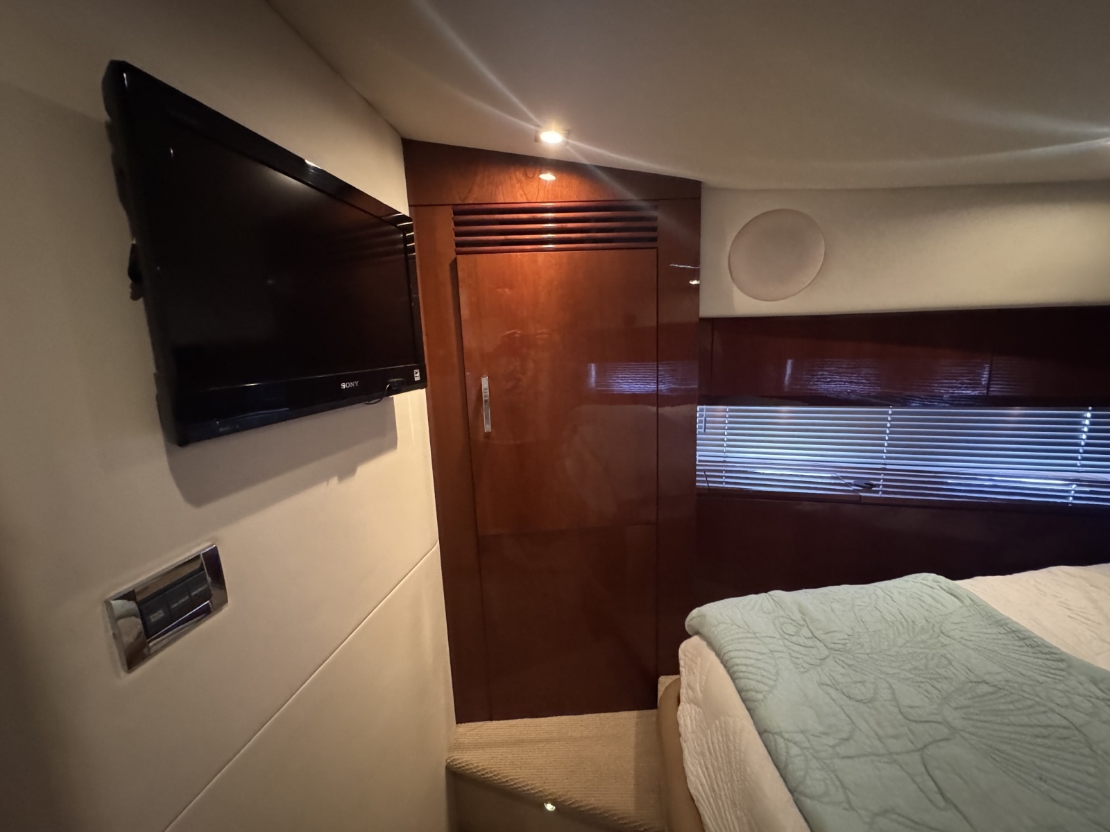 Livin rsquo  The Dream 45ft Sea Ray Yacht For Sale