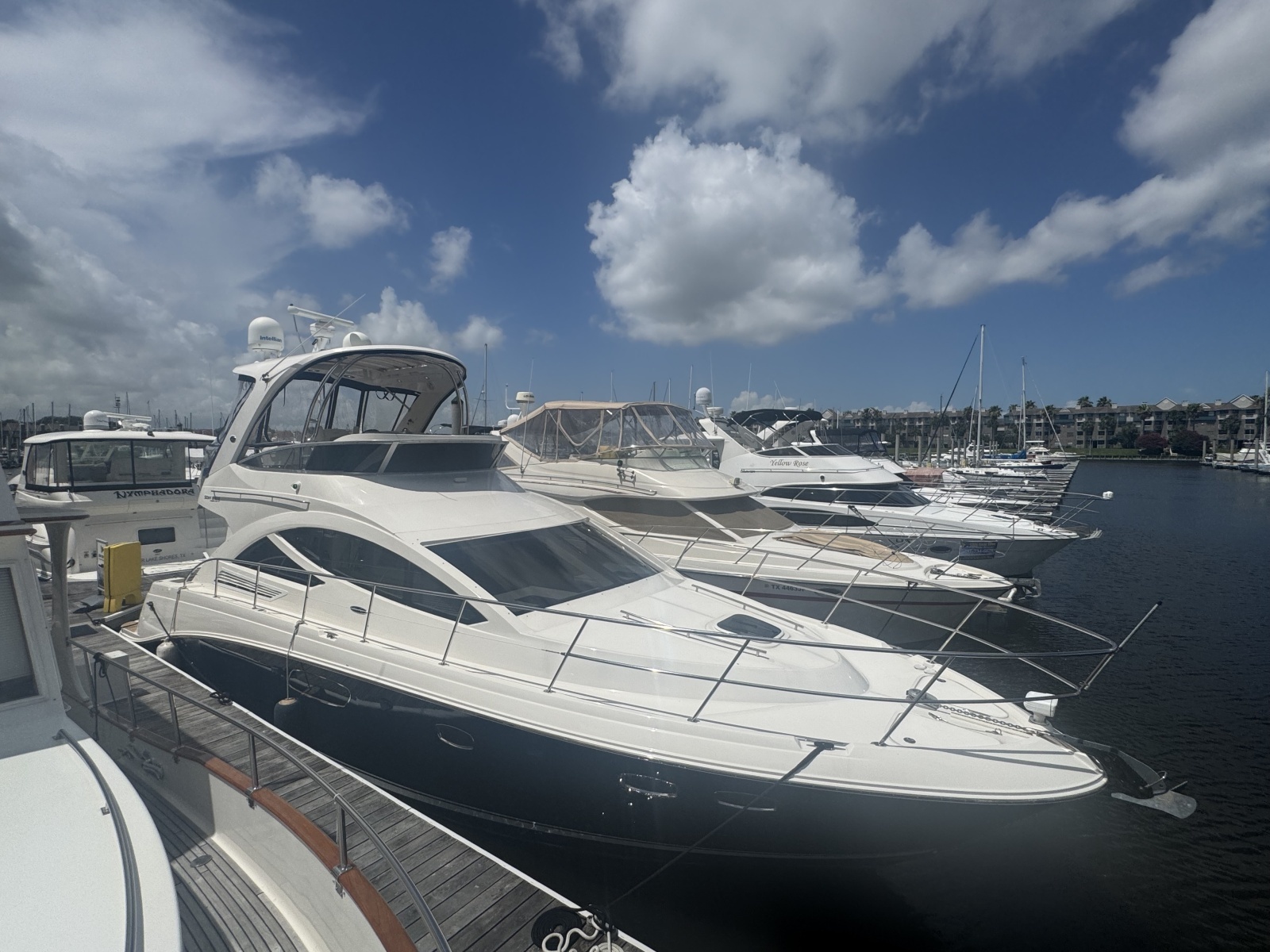 Livin rsquo  The Dream 45ft Sea Ray Yacht For Sale