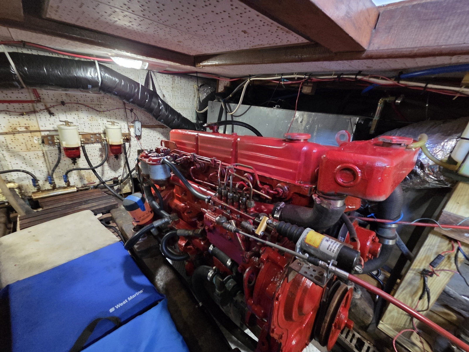 1982 C & L Sea Ranger Sundeck 39