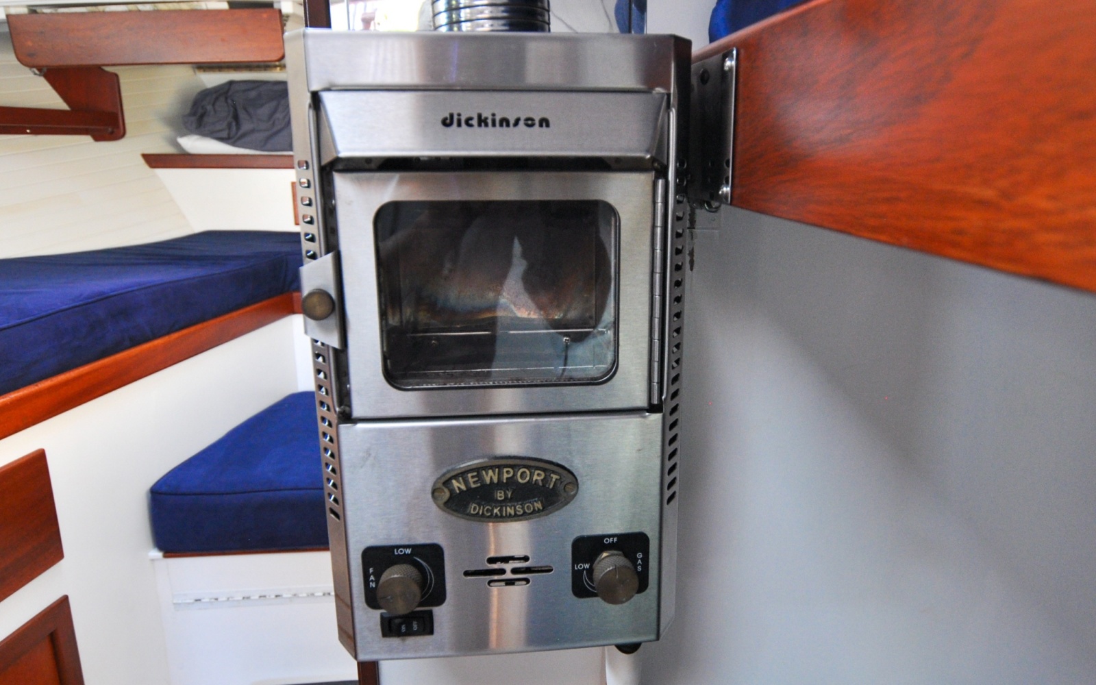 1958 Bunker and Ellis 42 | Aleria