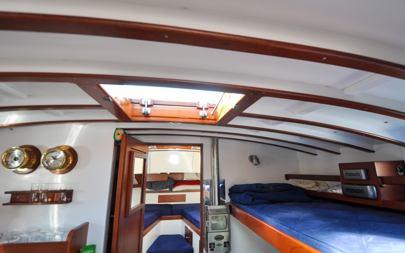 1958 Bunker and Ellis 42 | Aleria