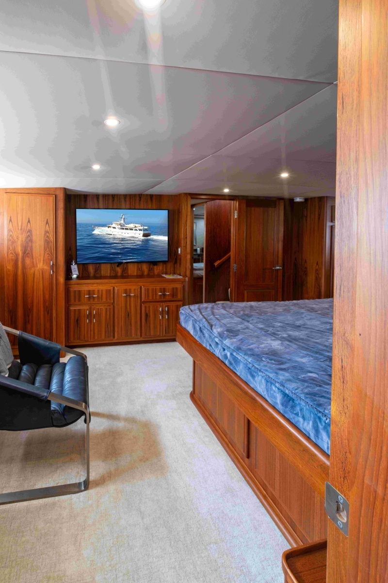 Sapphire Sea II 87ft Offshore Yachts Yacht For Sale