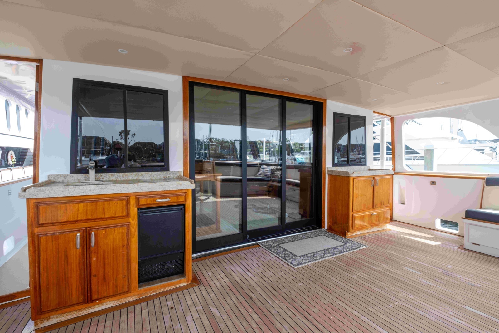 Sapphire Sea II 87ft Offshore Yachts Yacht For Sale